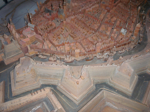 This is a model of the old city of L&uuml;beck.